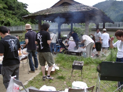 03bbq4