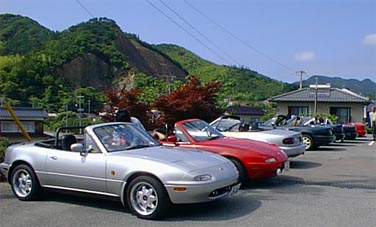 ����������